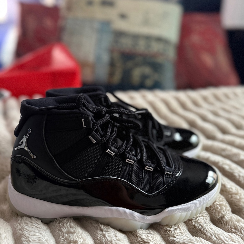 Air Jordan retro 11 women’s 8